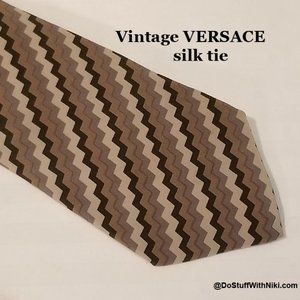 Vintage Versace silk tie jagged stripes